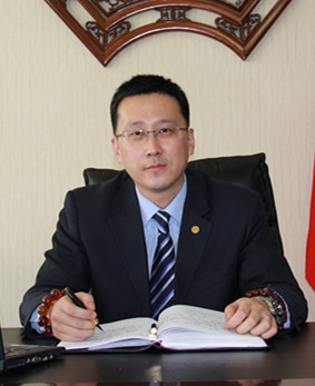 吴鹏总 杂志用_副本.jpg